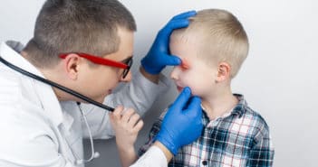Principes de prise en charge médicale et chirurgicale des uvéites de l’enfant