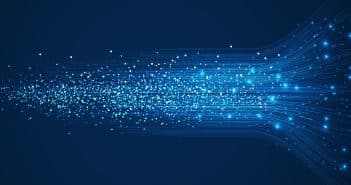 Trou maculaire du myope fort : particularités