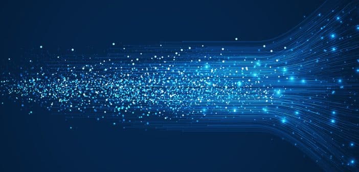 Trou maculaire du myope fort : particularités